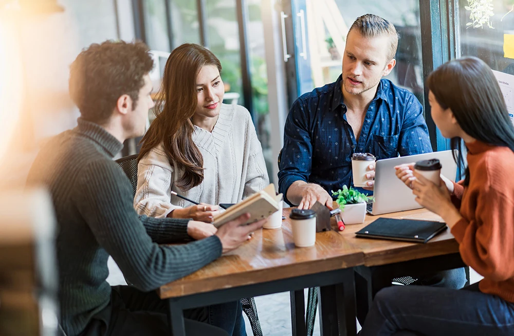 Our strategic SEO practices increase your visibility in search results and attract qualified traffic to your site.By optimising content and architecture.